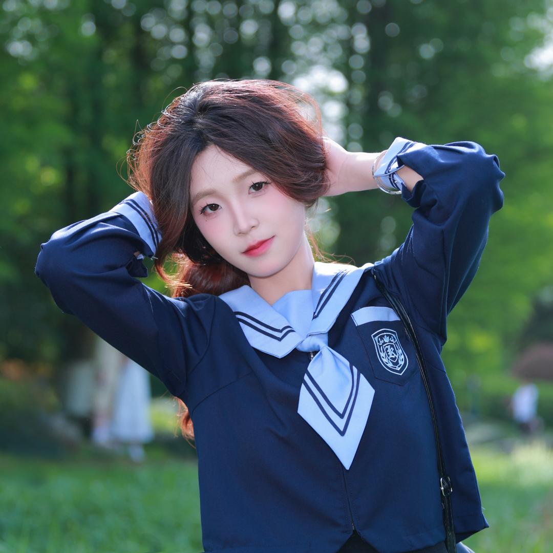Li査査.