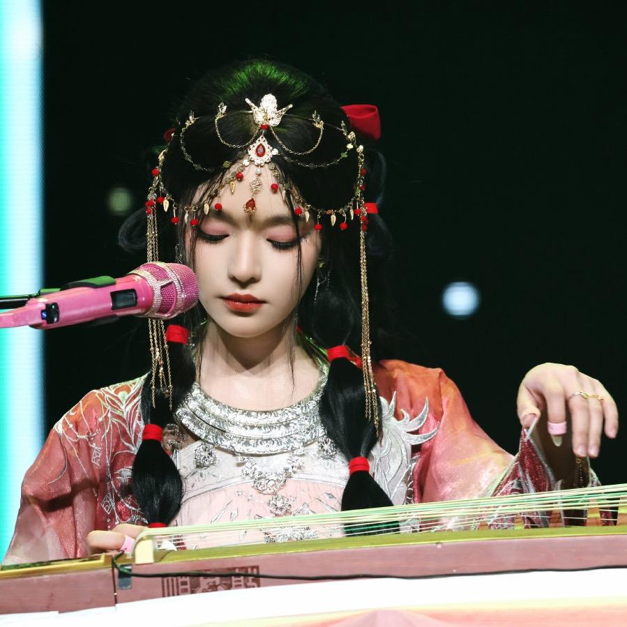 高高的日记本🍞(黄霄雲1220天津版）