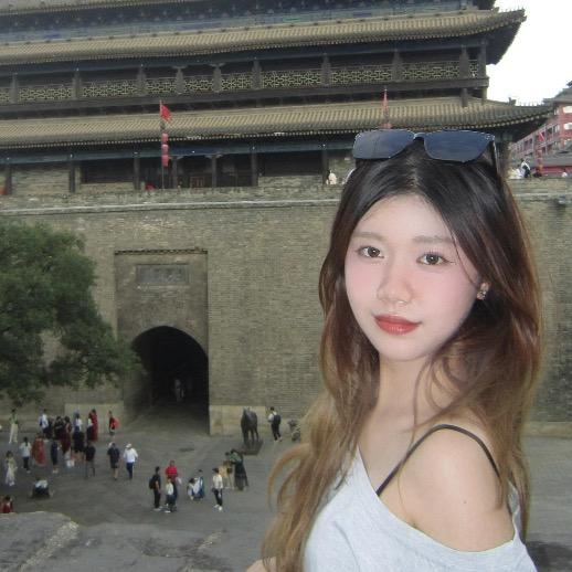 爱旅游的周烨