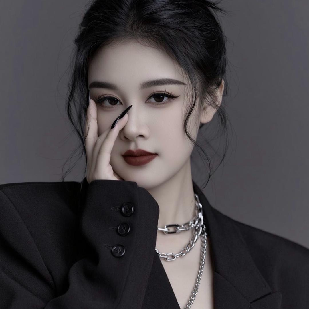 翟小姐
