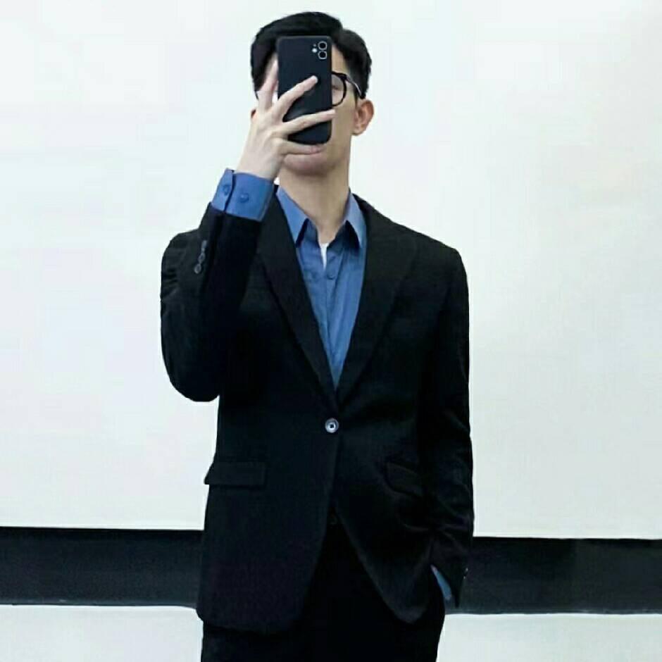 小柠轻商务男装