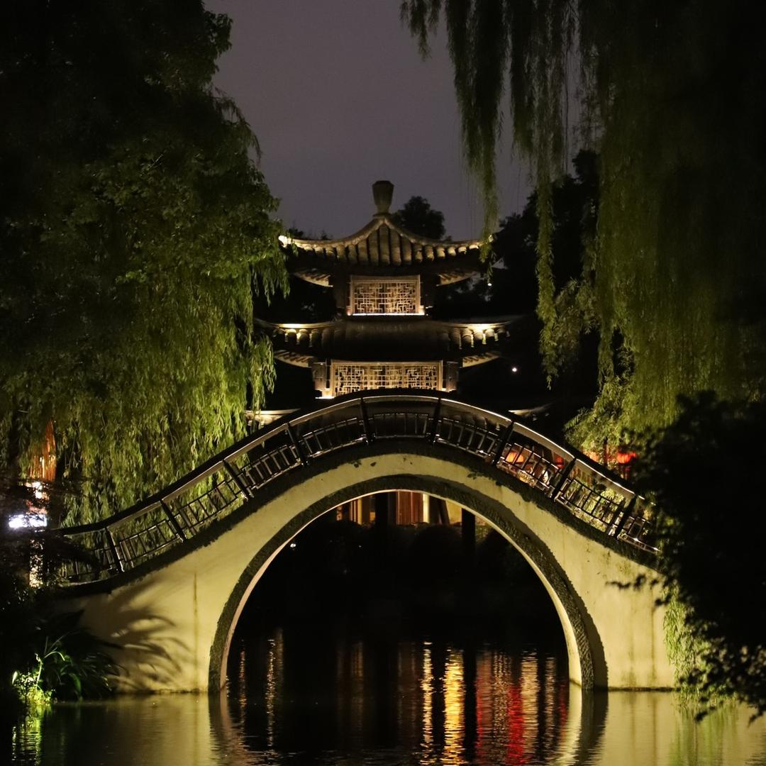 半杯浊酒一壶清茶