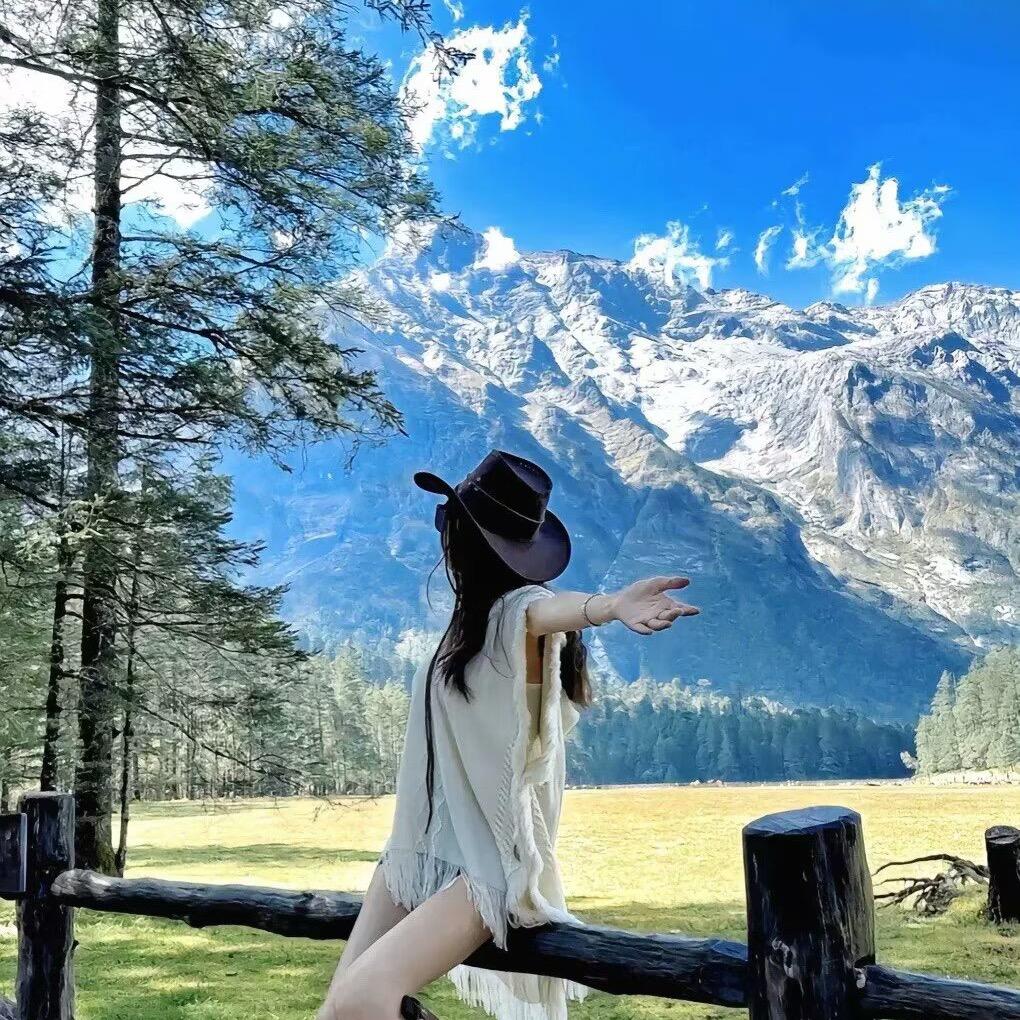 李闪闪