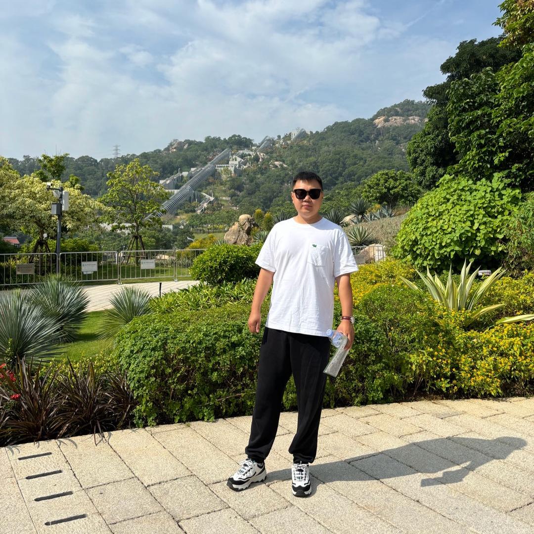 发福的翟