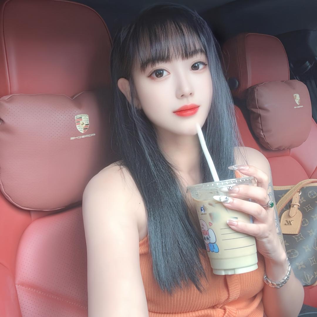 ᥫᩣ 𝙃𝙚𝙡𝙡𝙤玲宝♛
