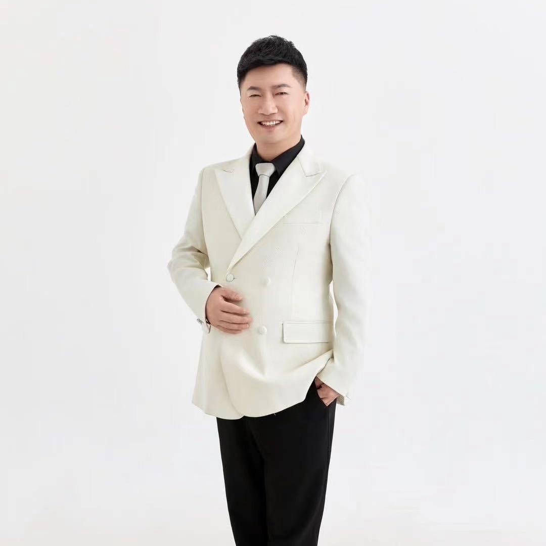 中式婚礼主持人大君小助理