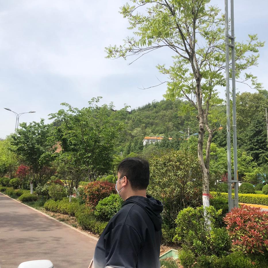 大亮亮开饭了