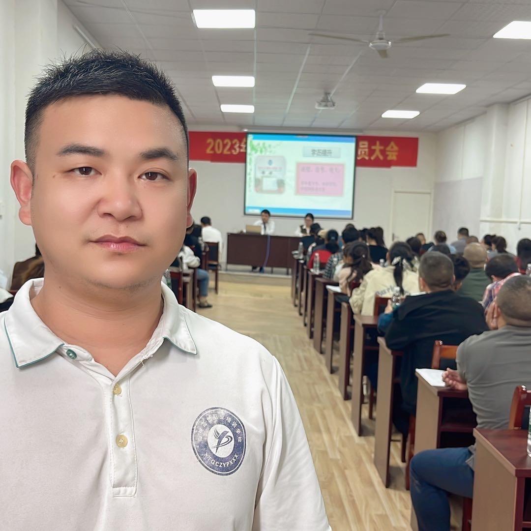 仙桃成人学历提升贺老师