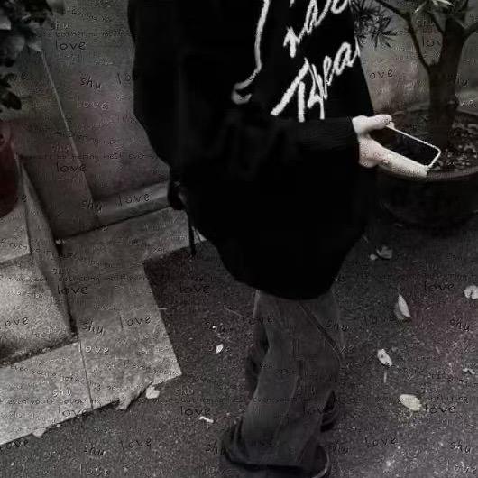 ￴￴