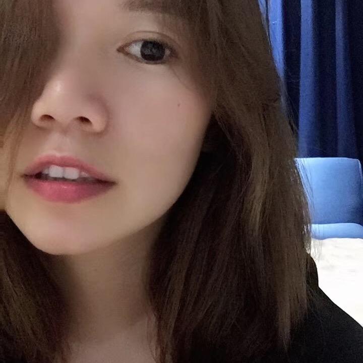 梁梁VV