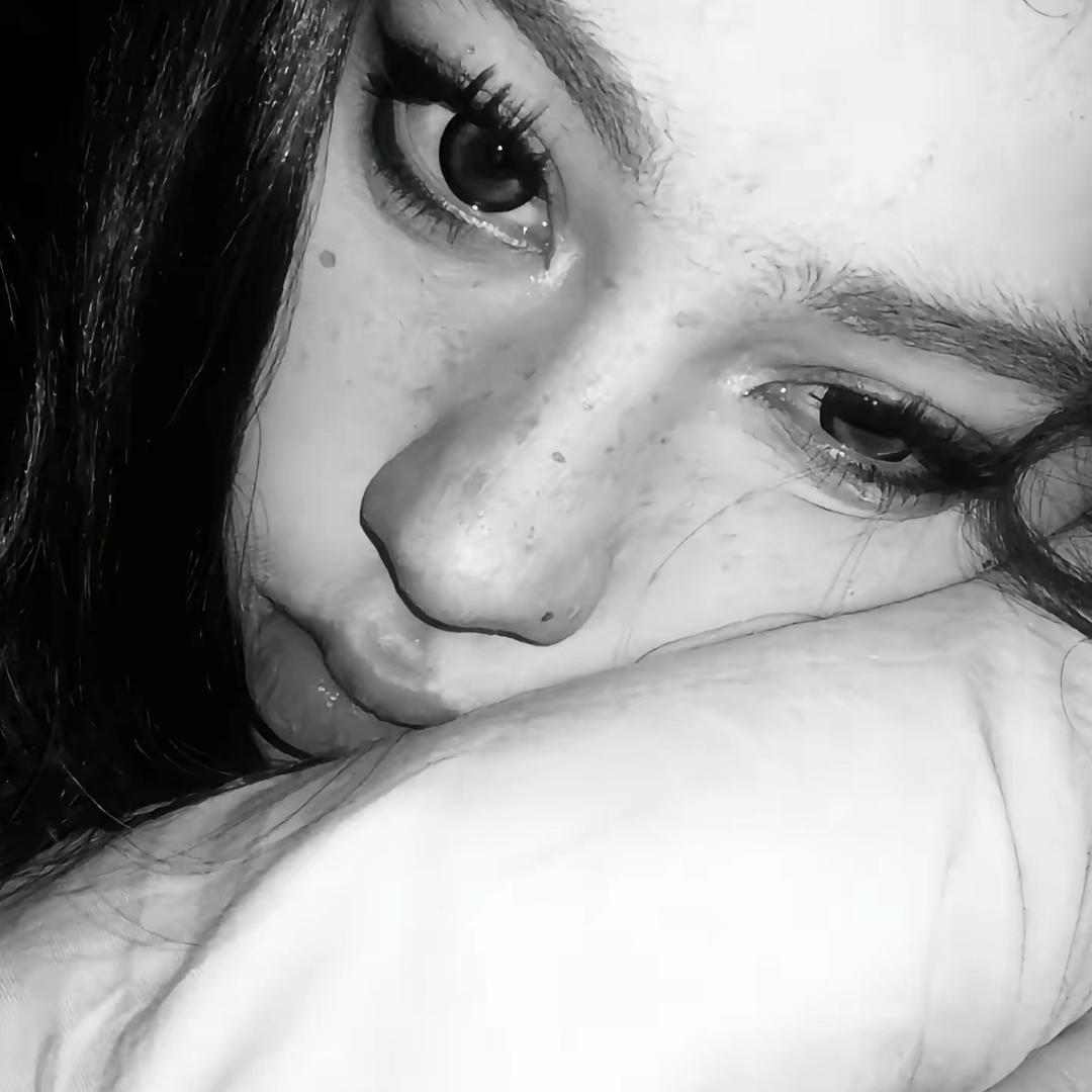 Chl0ee.