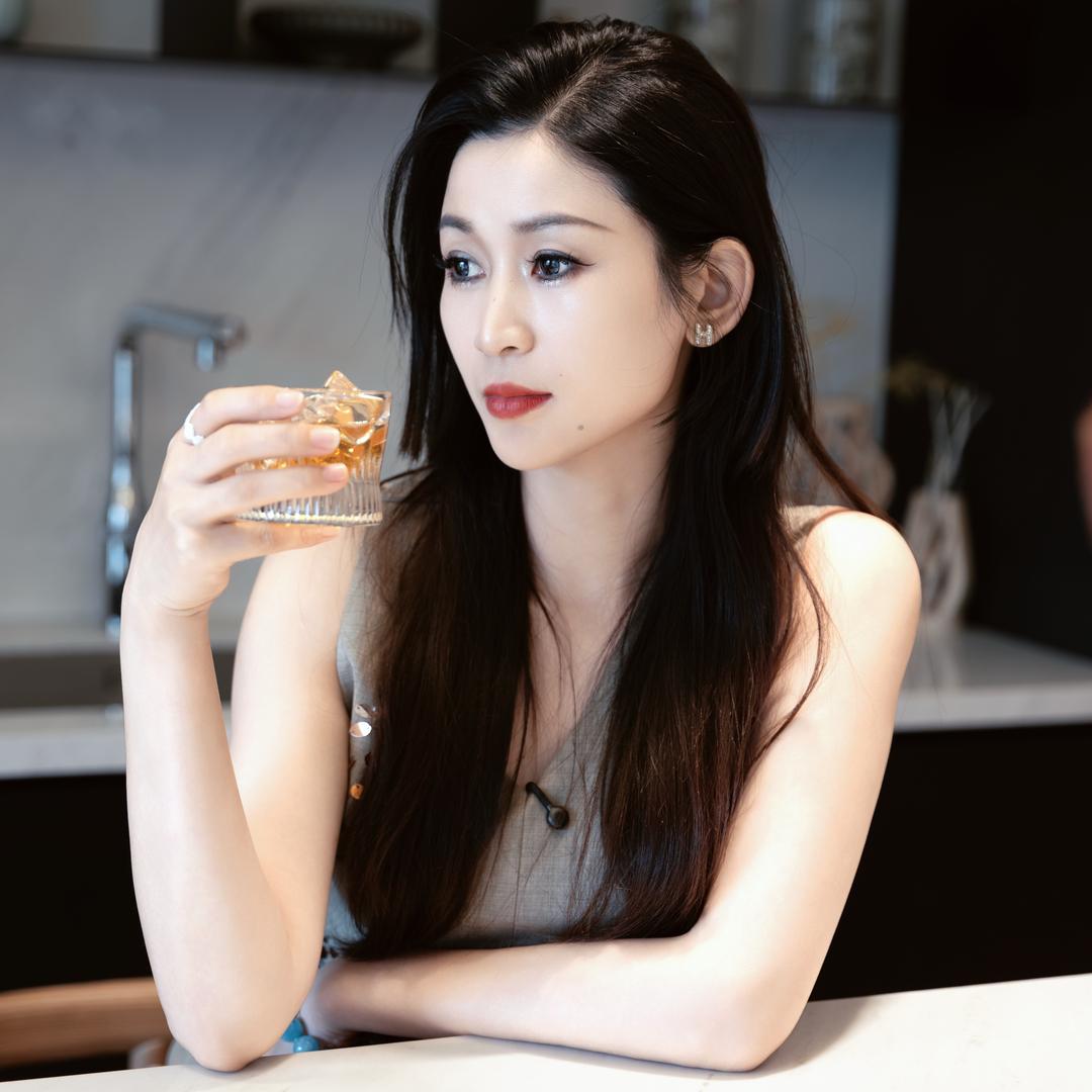 芝瀾居房产-蓉蓉