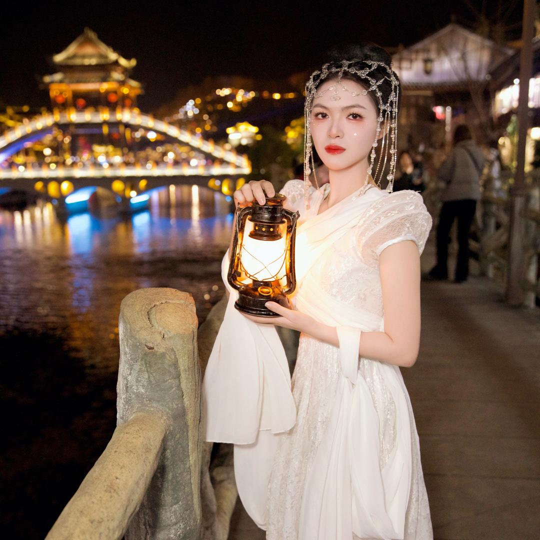 ღ星河不知意᭄ℳ