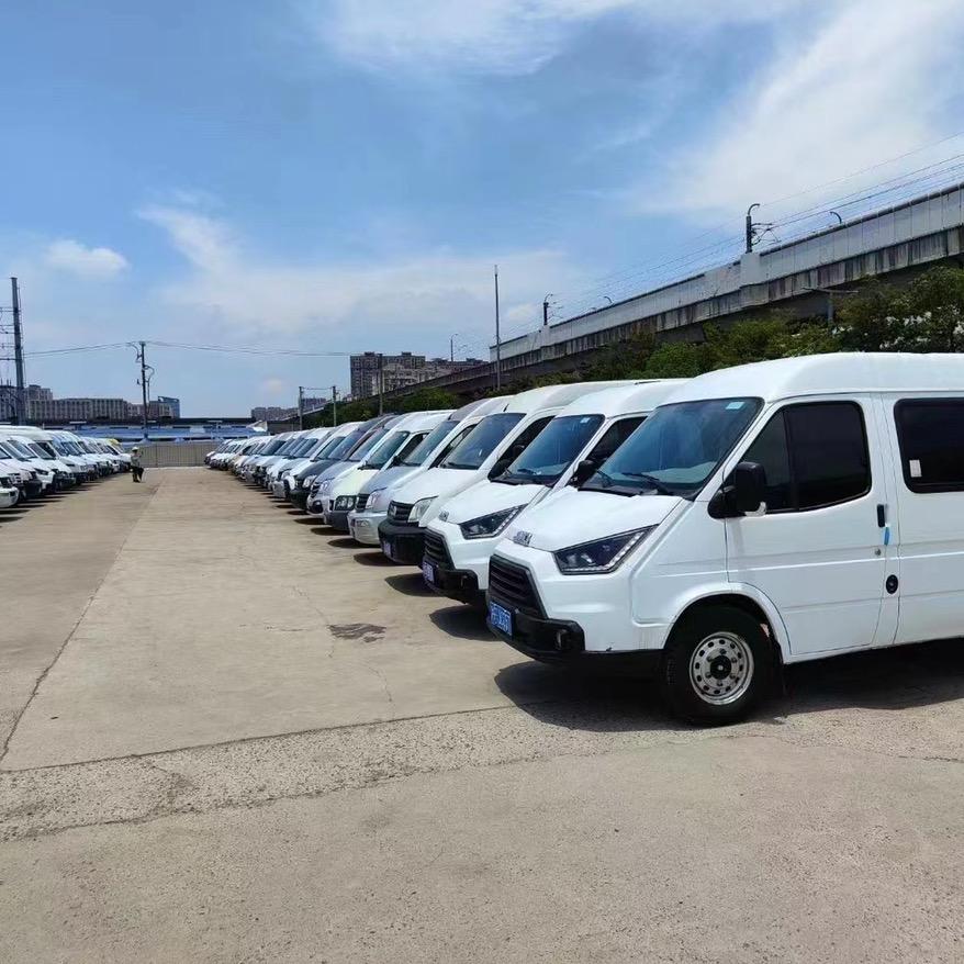 上海荣宇柴油商务面包车