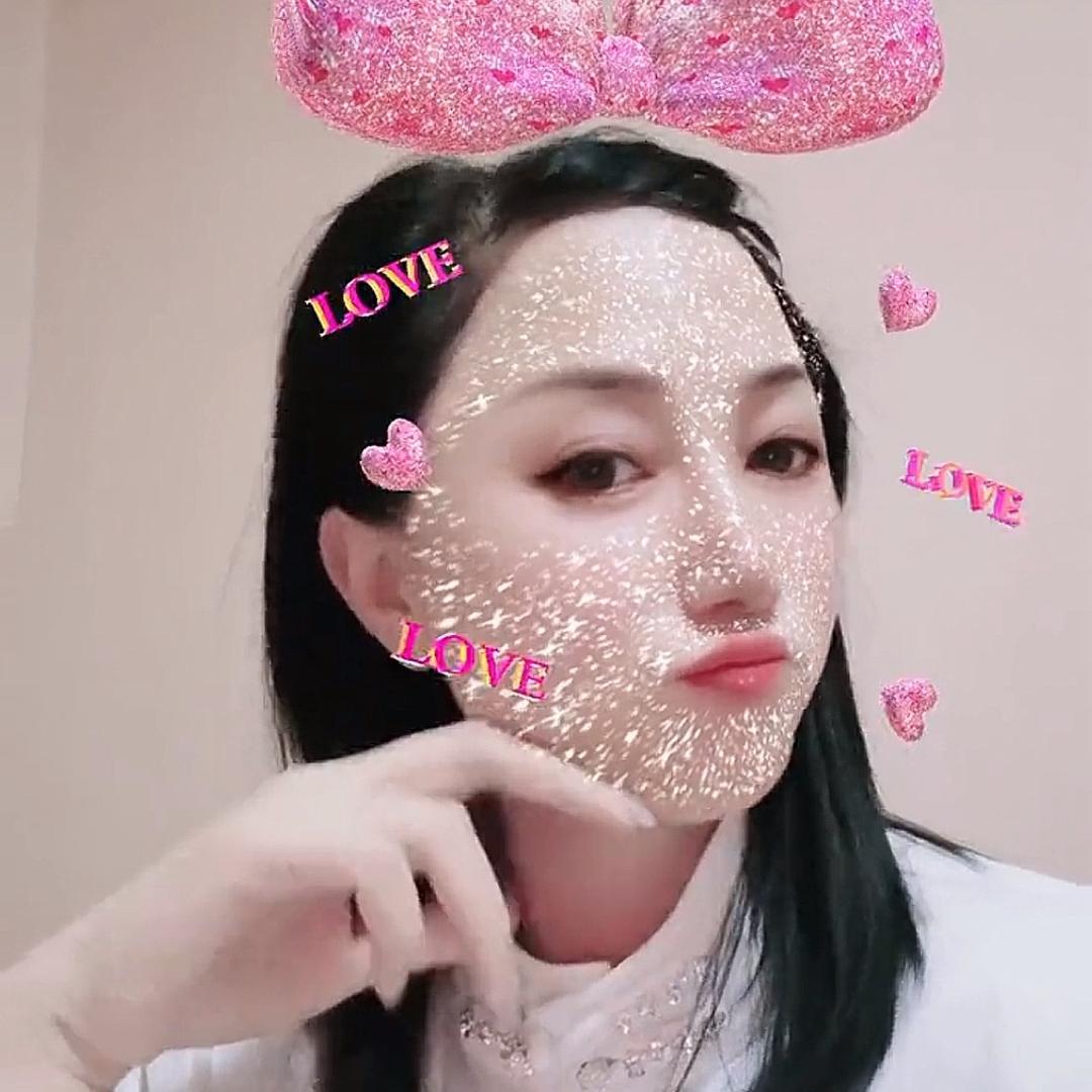 兜兜爱吃饭