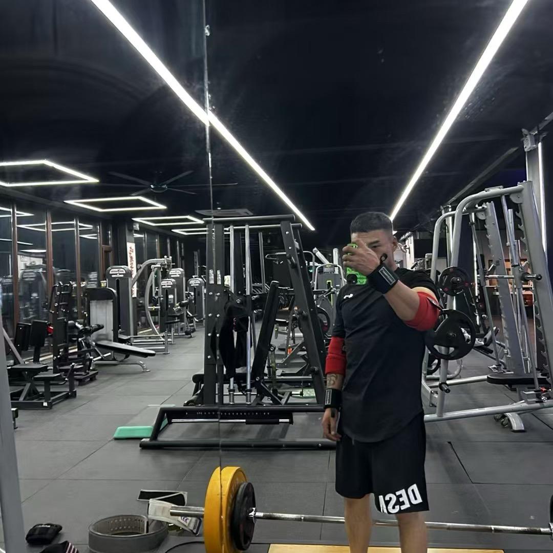 我与清风皆看客