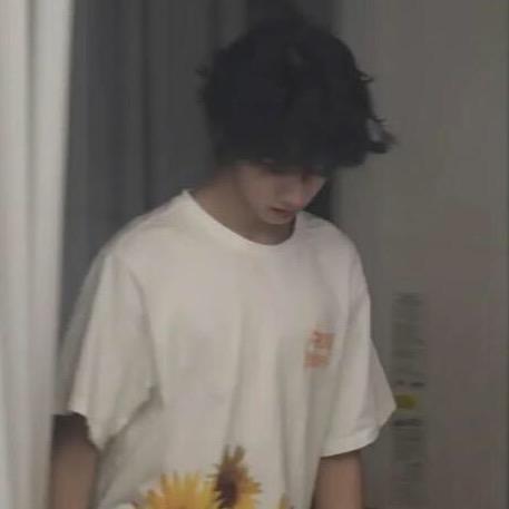 每天睡23h