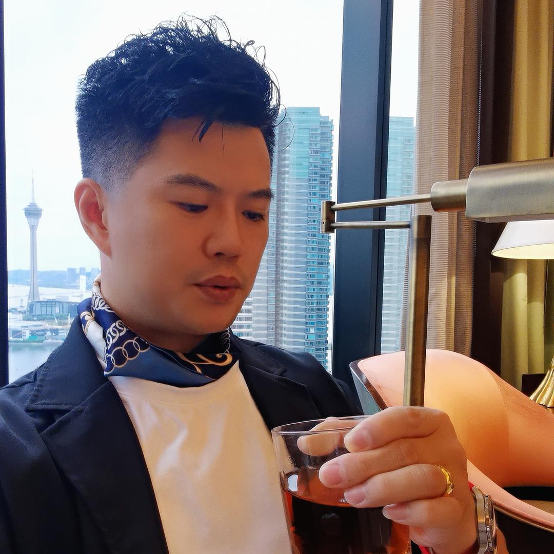 榮哥🇨🇳🇭🇰