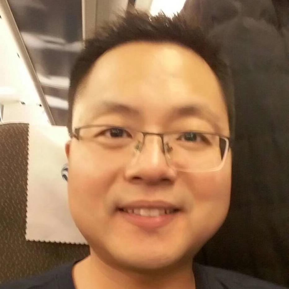 只会生气的胖哥