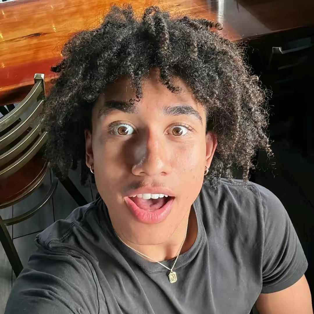 奥利奥奥奥奥麦旋风