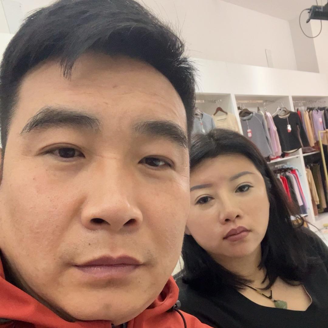 晓亮和妈妈❤️❤️❤️