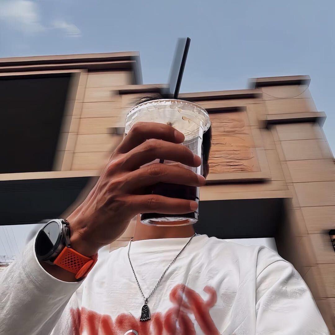 ST的大狗（ST专属美式加冰🥤）