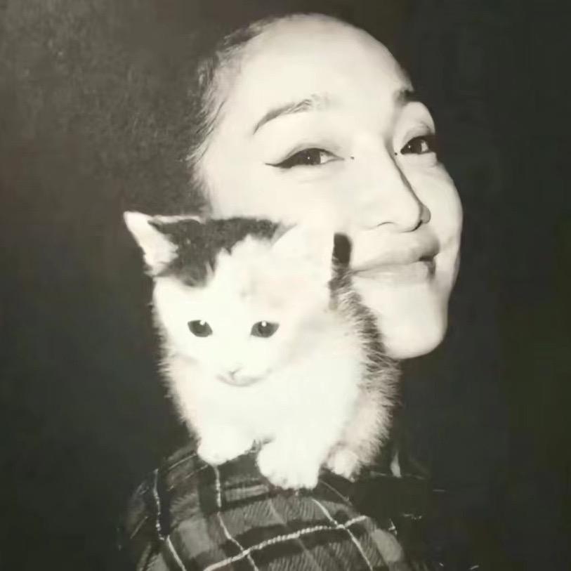 魏喵喵^