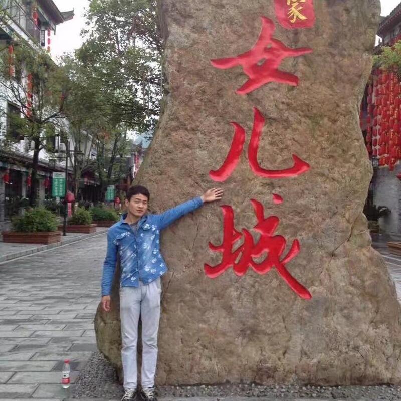 武汉皮哥二手车 小何