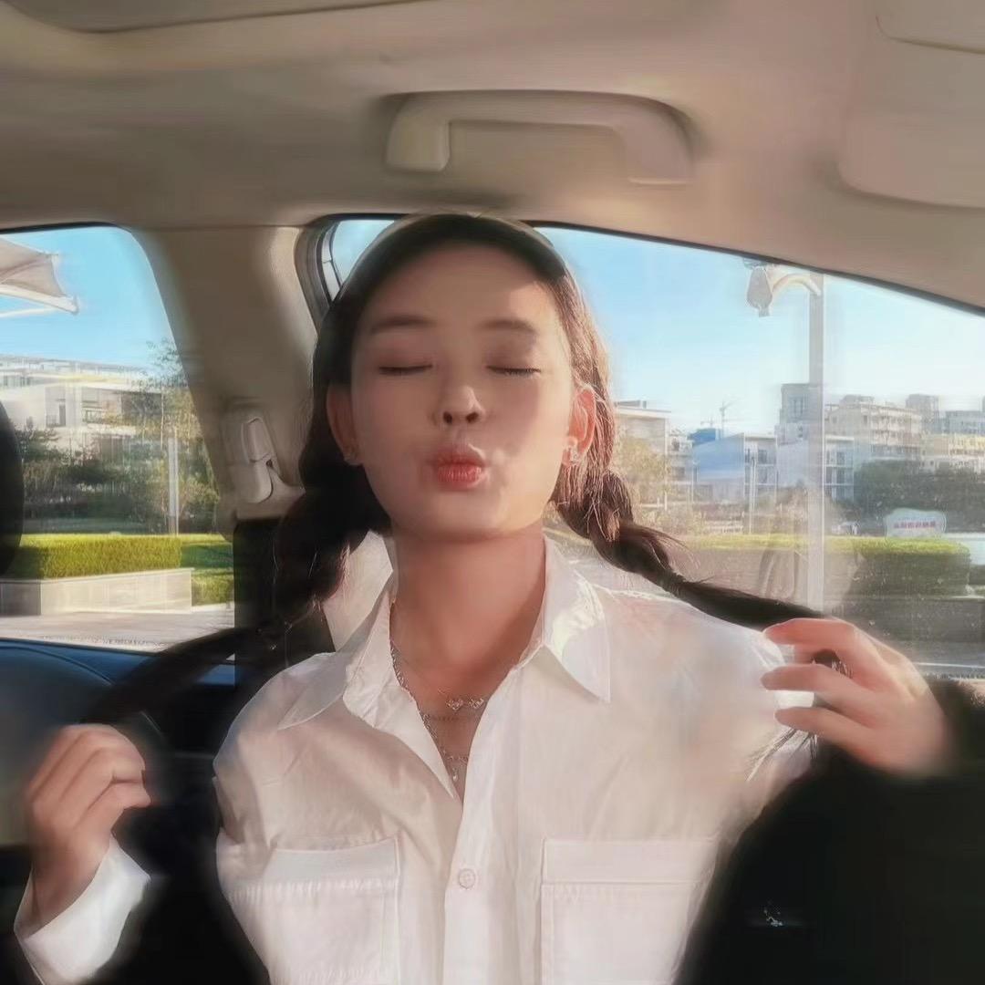 凡凡~