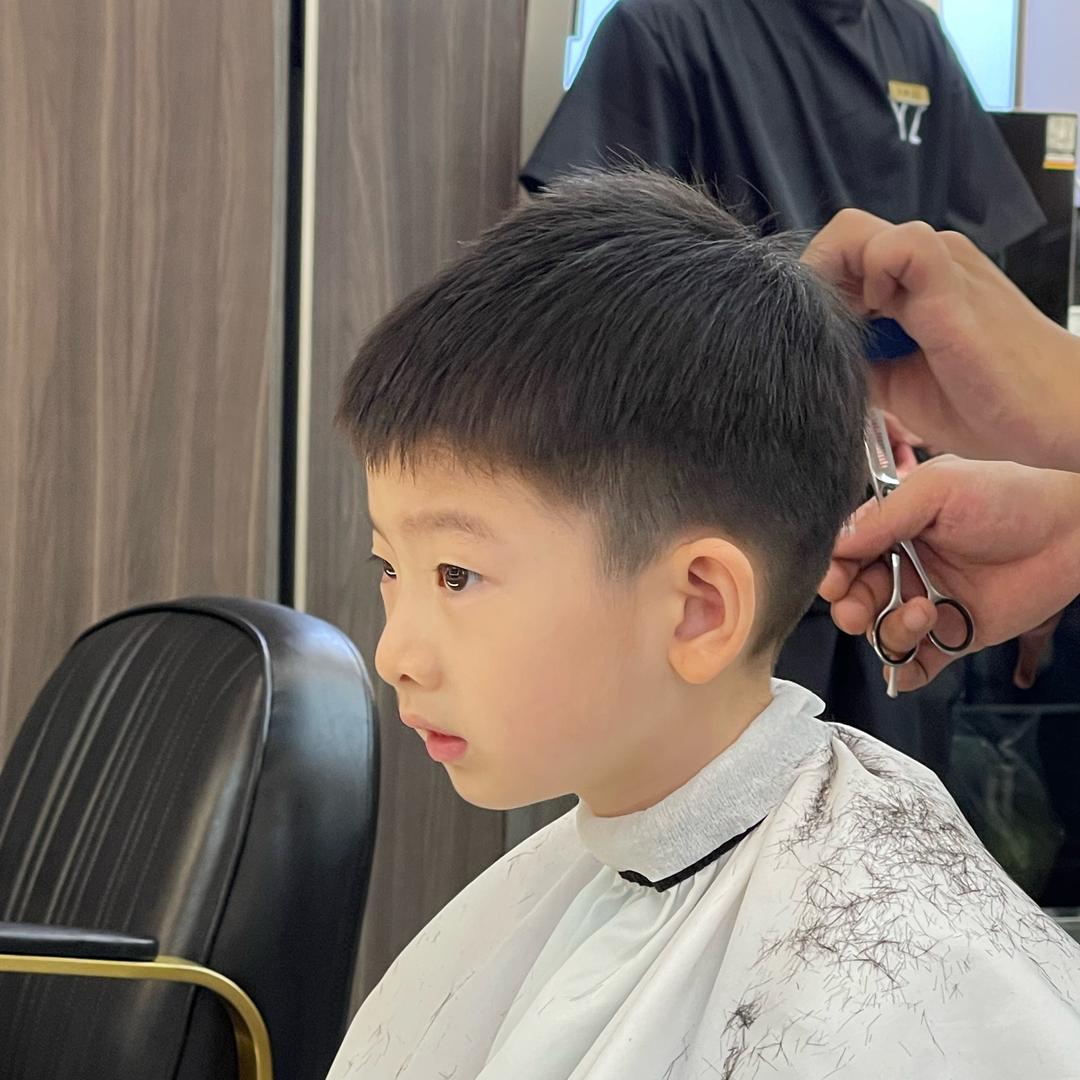 龙哥要乖