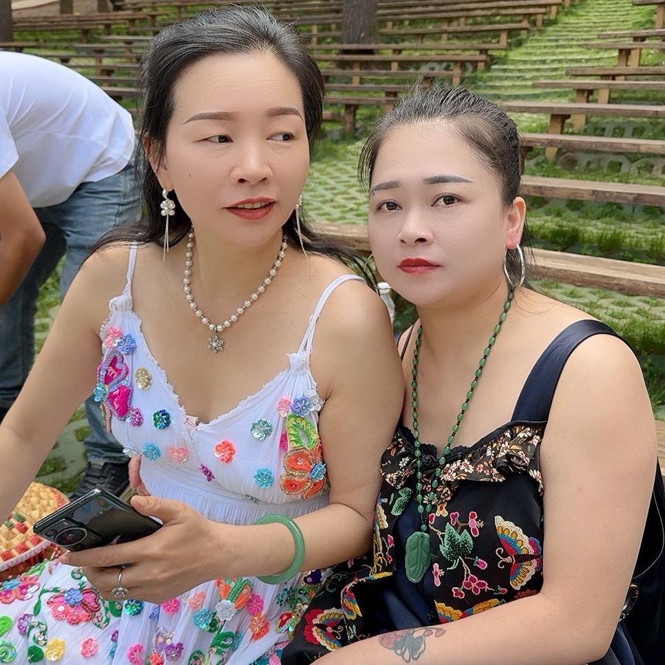 胖十一（苗豆豆妖婆团188）