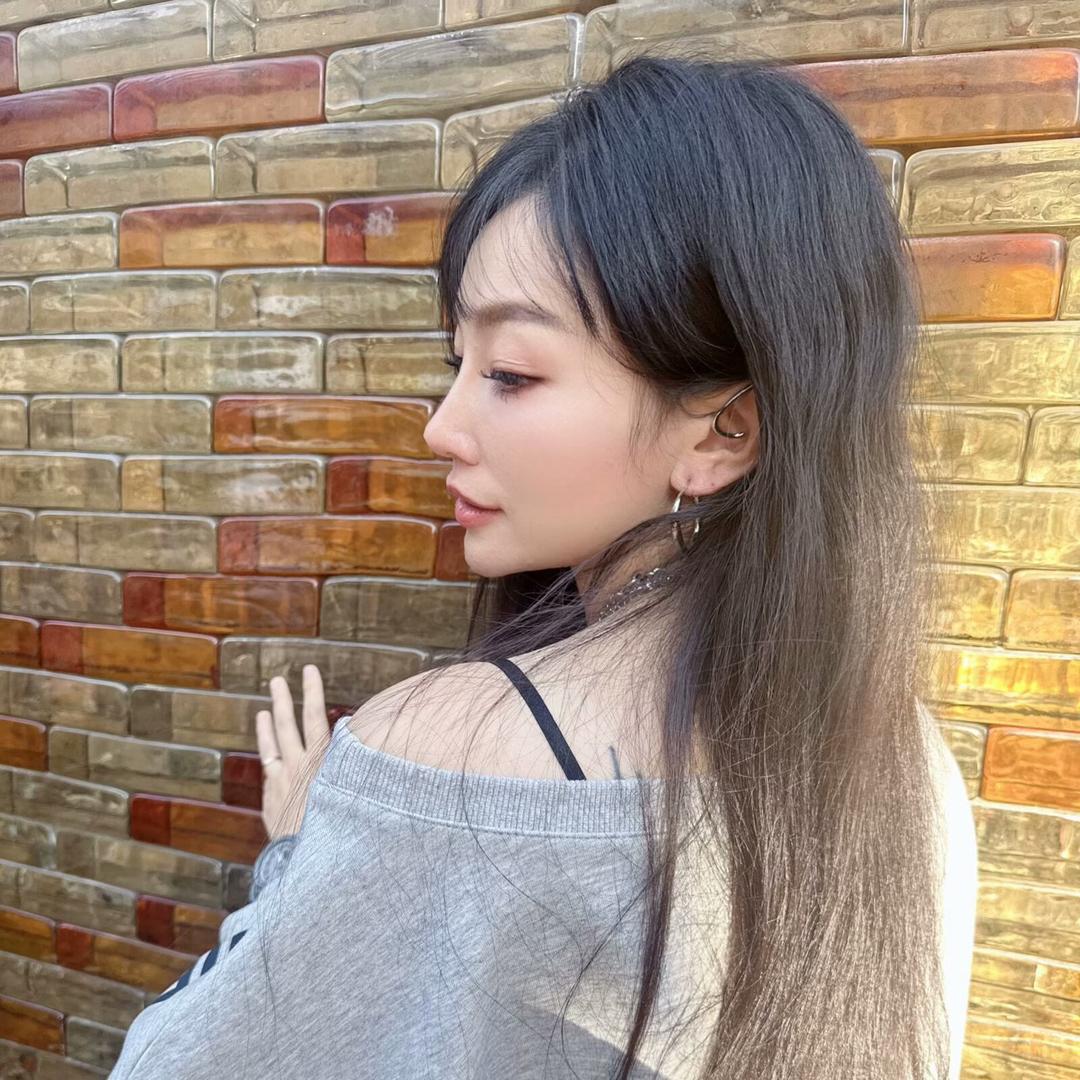 你好！我是刘小姐