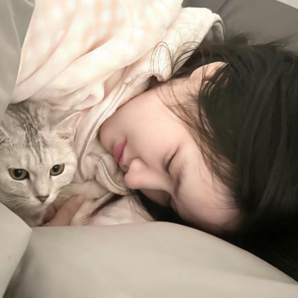 栀芷
