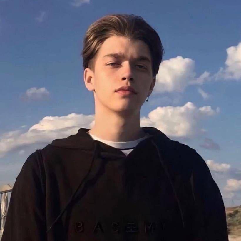 阿然呐👣