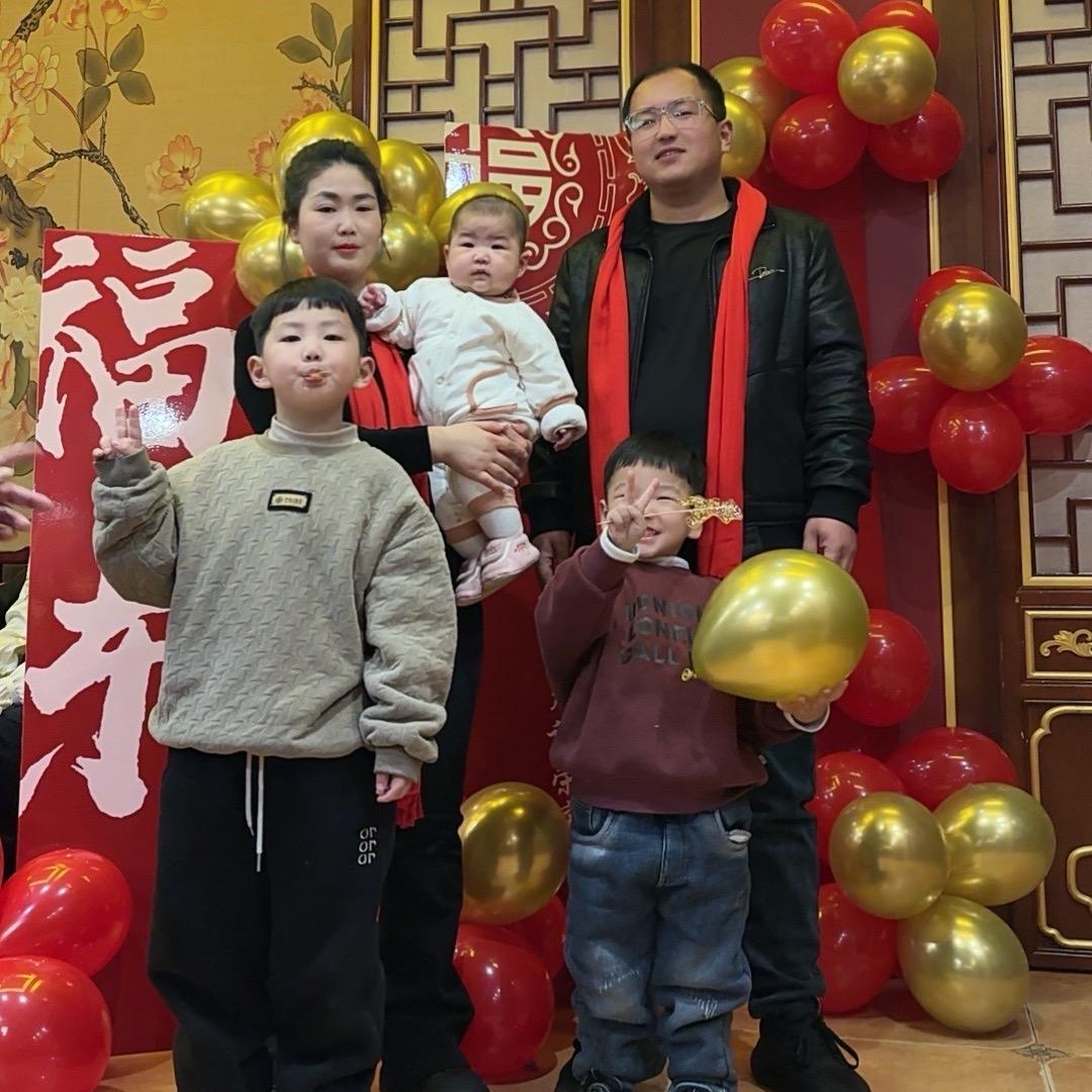 乐乐森森有个小妹妹