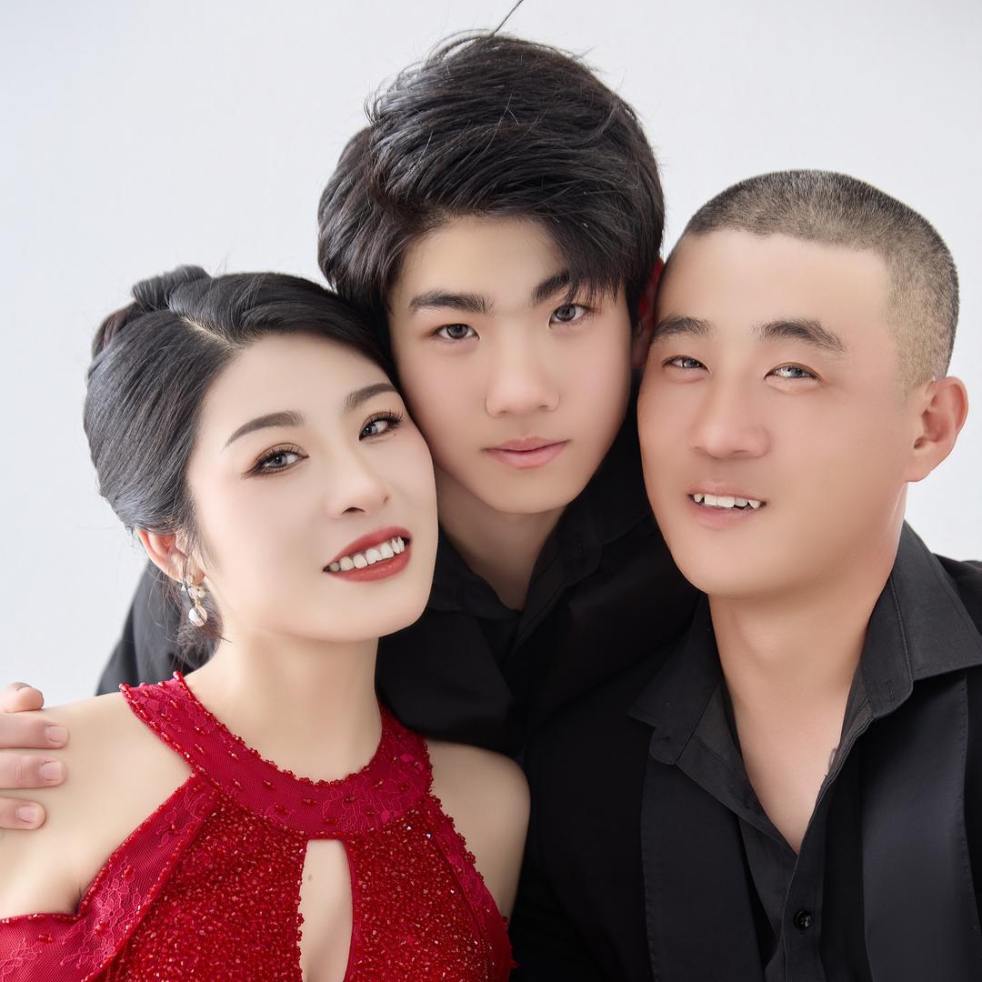 于黑妹