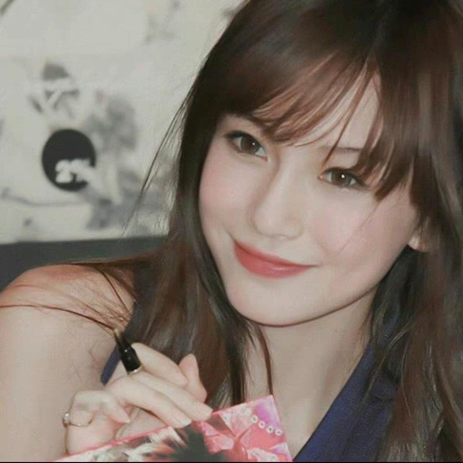 鱼子安妮
