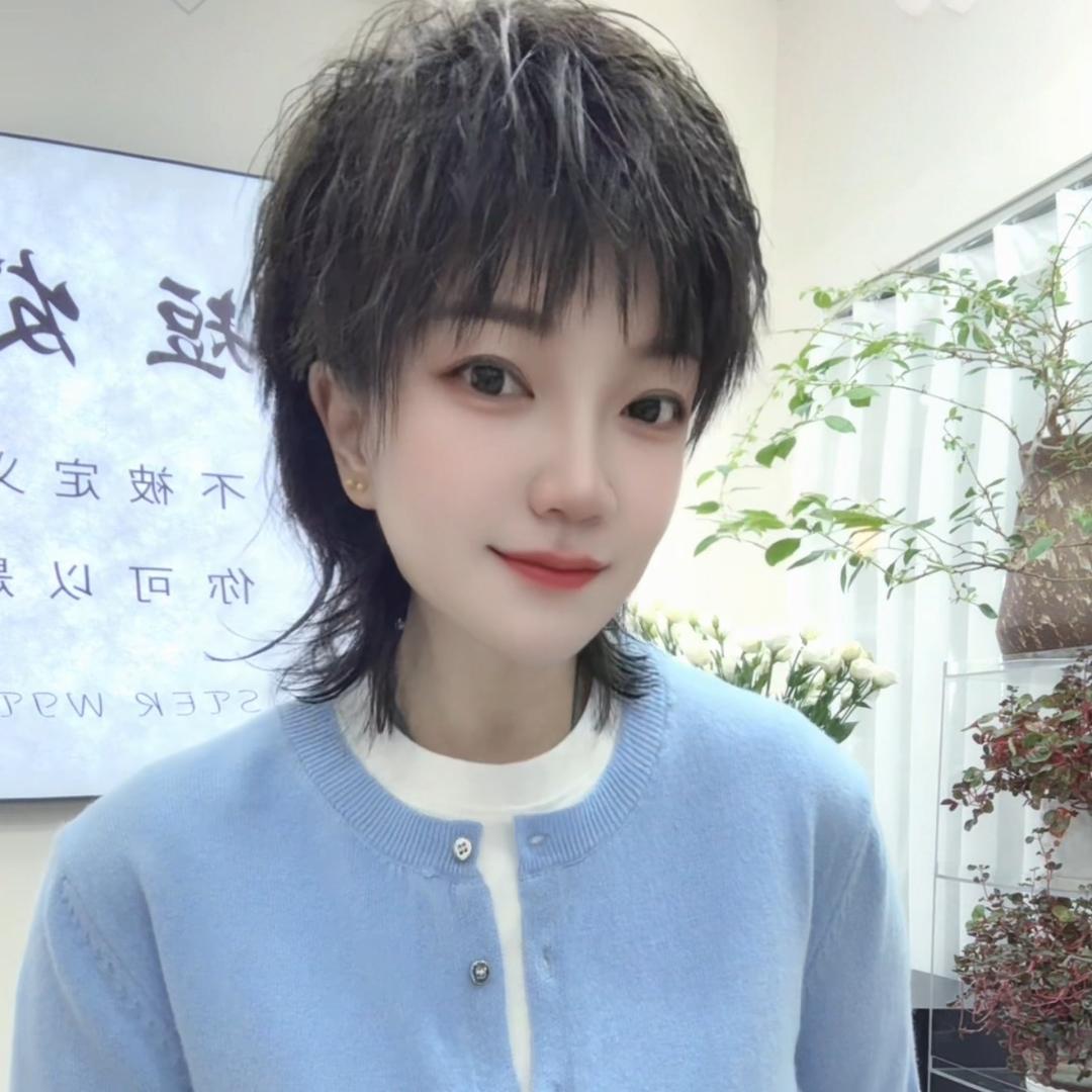 短发姐姐