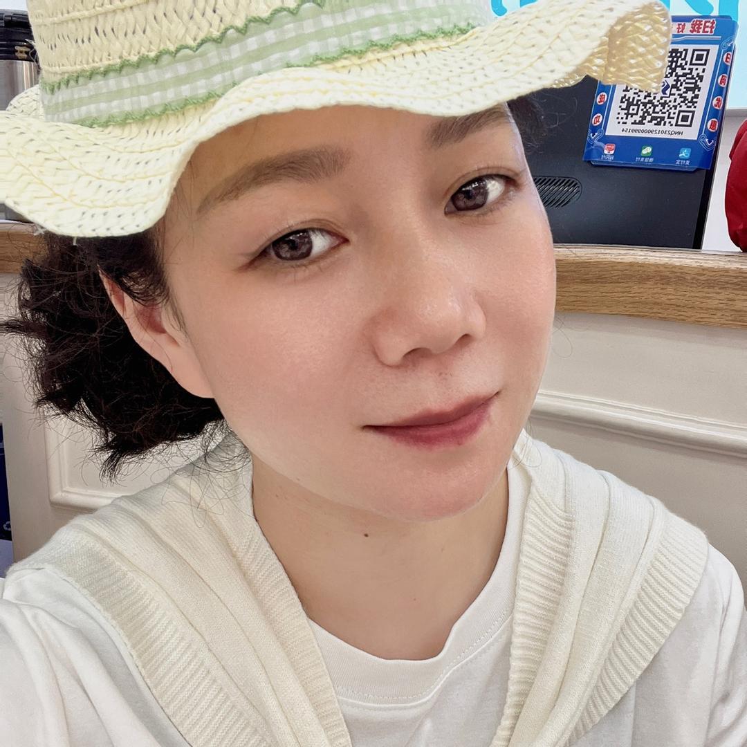 燕姐：通山老一中专注童装15年