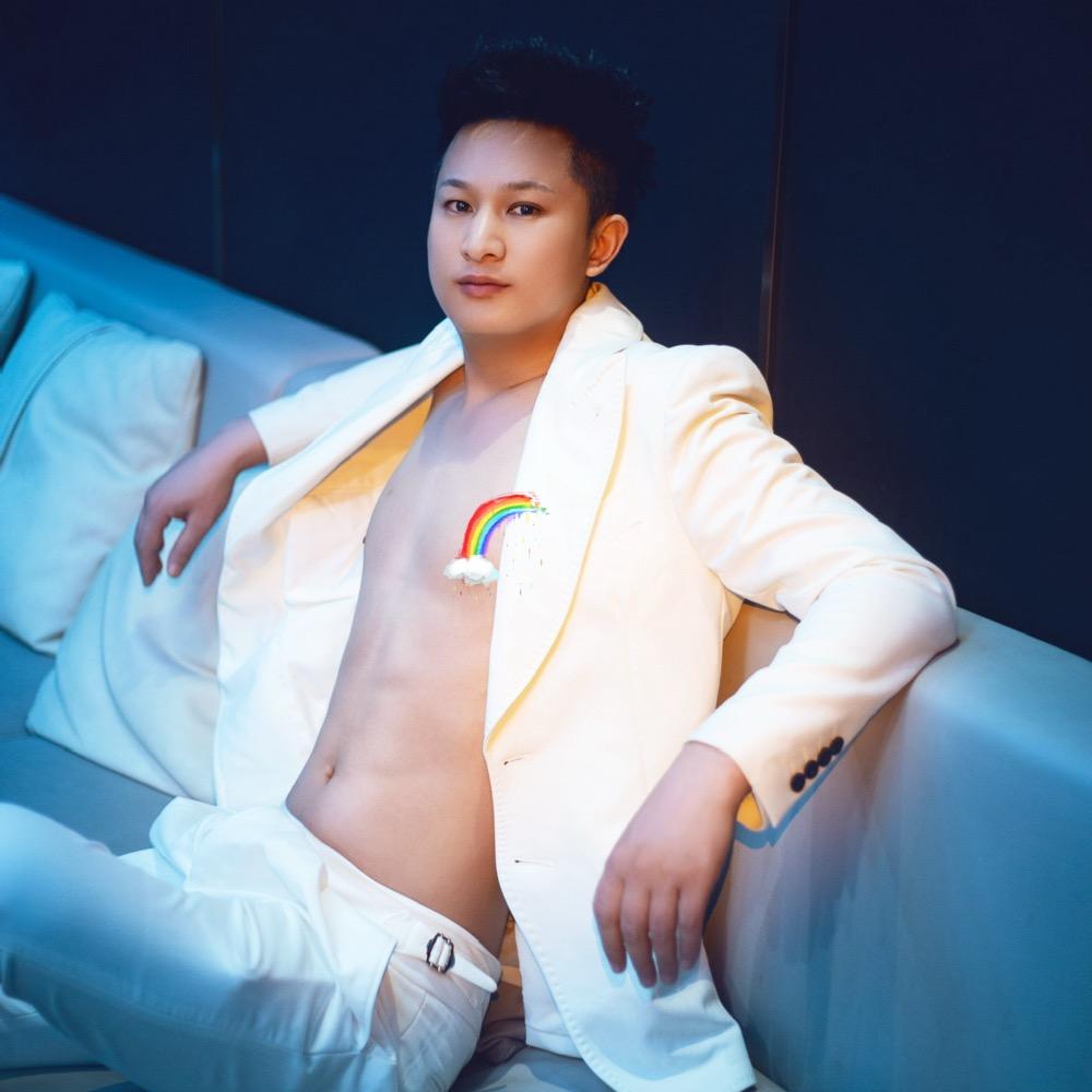 ……李彬……