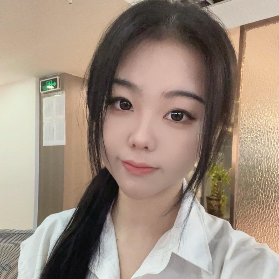 杨小玥在海南