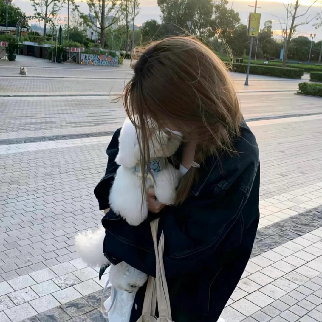 iu.