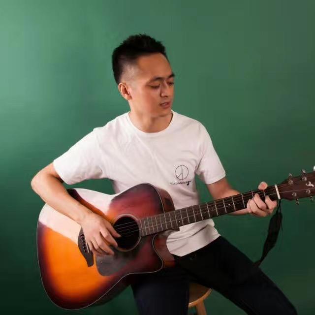 姜俊吉他