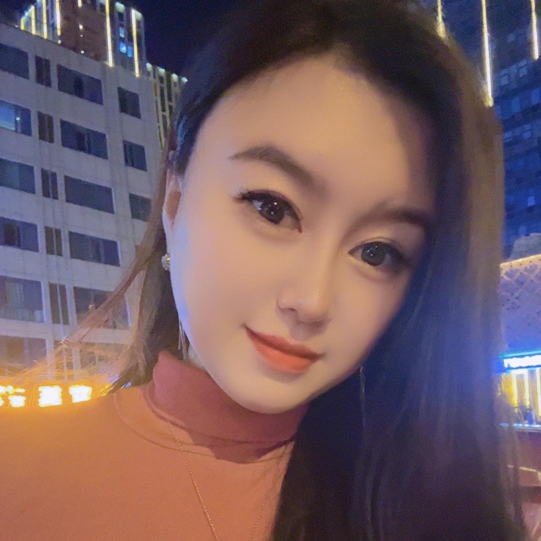 茶茶👑👑👑