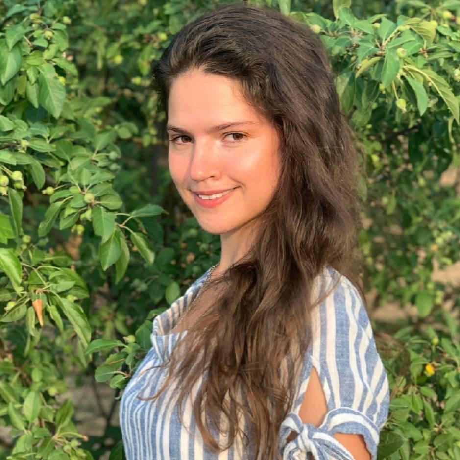 俄语外教课堂外教老师Вера