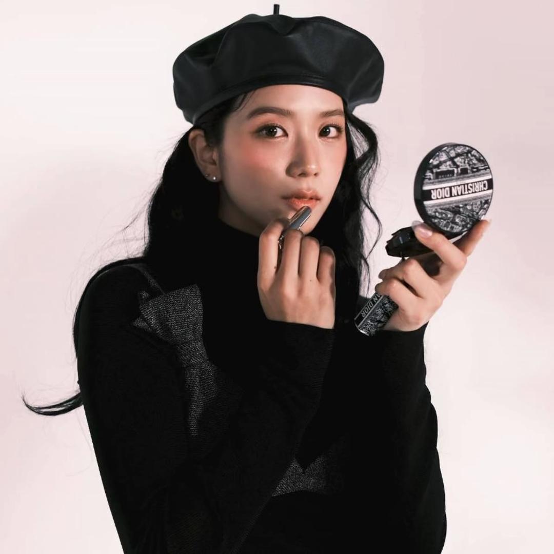 美少女的百褶裙