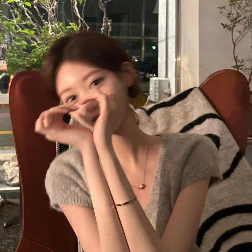 小牙吖