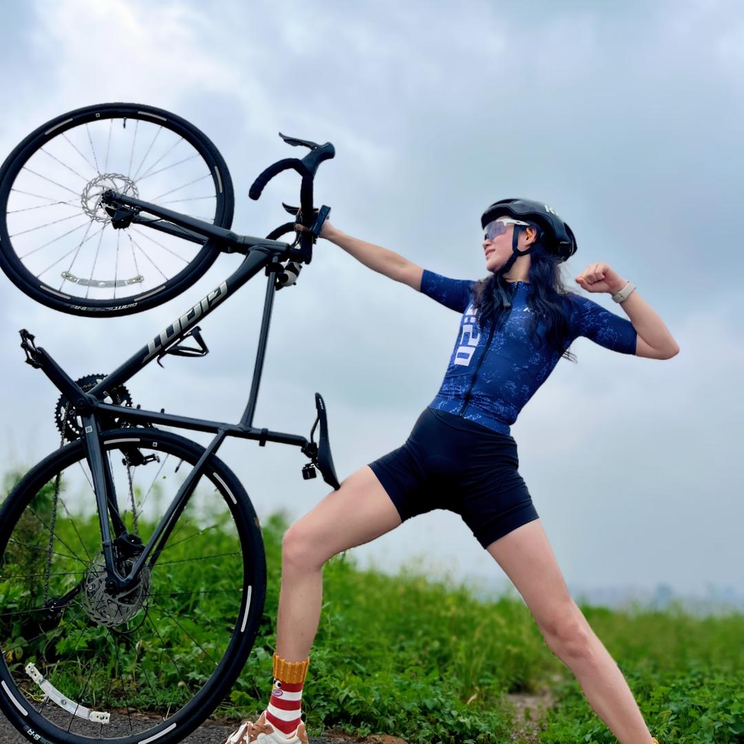 小丹爱骑车🚲