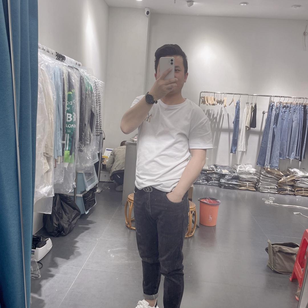 小黄
