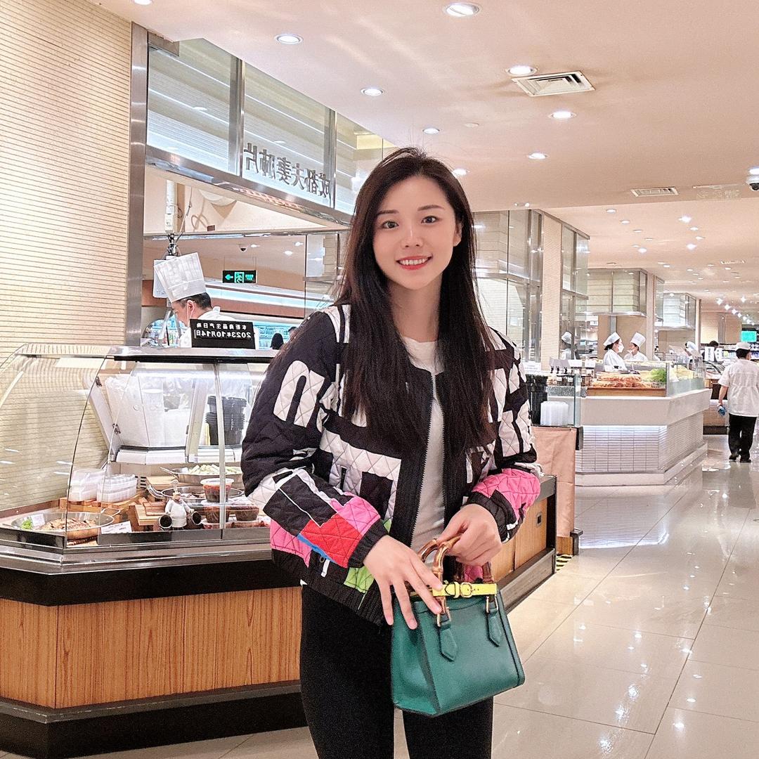 樱桃BINLI工厂店